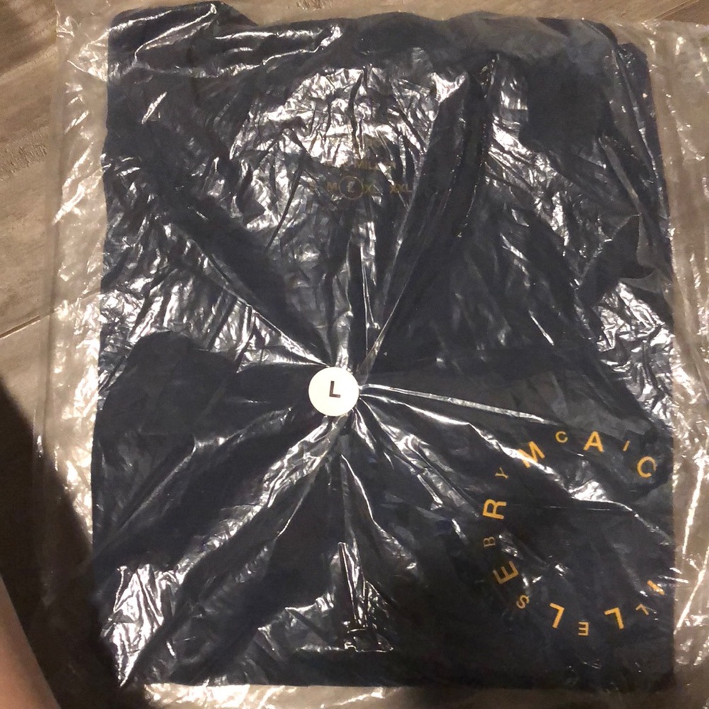 Mac miller shirt With the words Mac miller formed in a circle